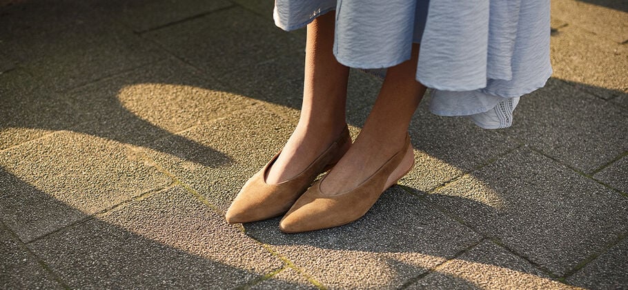 Welke schoenen draag je onder een jurk?