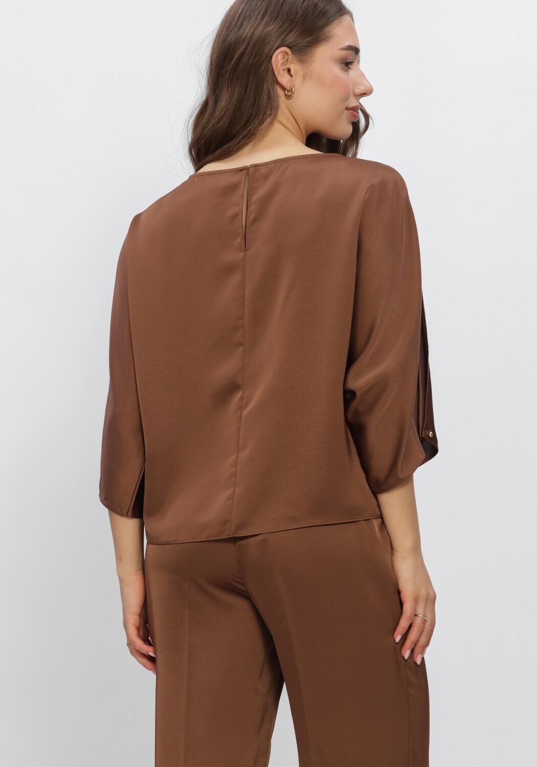 Bruine DANTE6 Top RISETTE FLOWING SATIN TOP - large