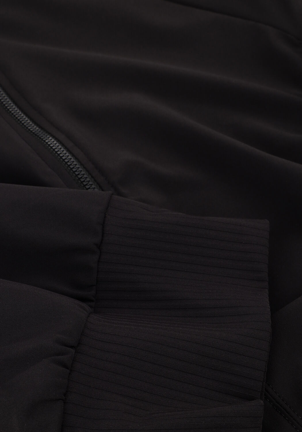 Zwarte MARC CAIN SPORTS Mini jurk ZS 21.18 J40 - large