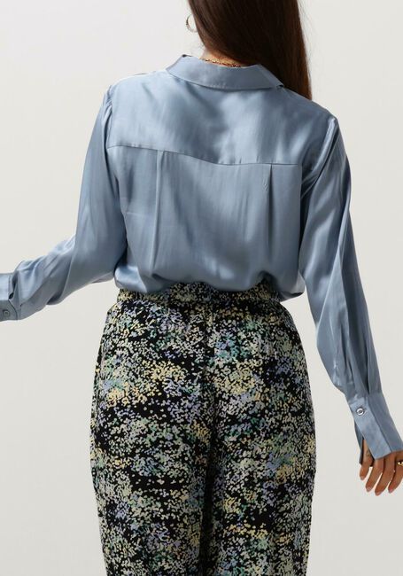 Lichtblauwe SECOND FEMALE Blouses GALLA CLASSIC SHIRT - large