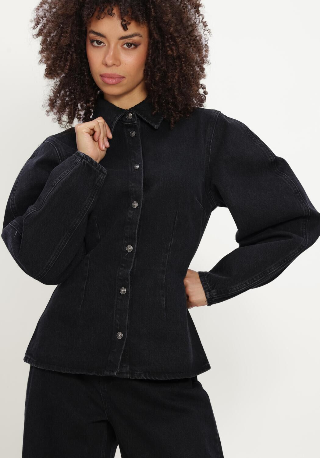 Zwarte ROTATE Blouses FITTED DENIM SHIRT - large
