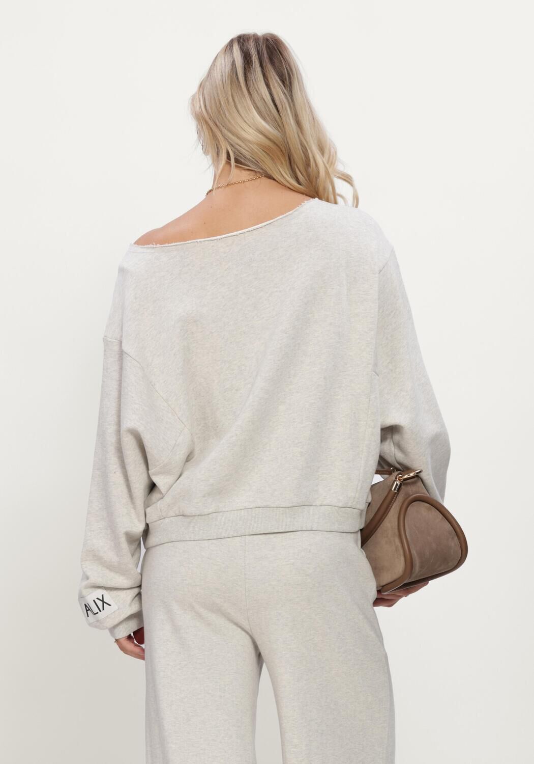 Grijze ALIX THE LABEL Truien/vesten LADIES KNITTED BADWING SWEATER - large