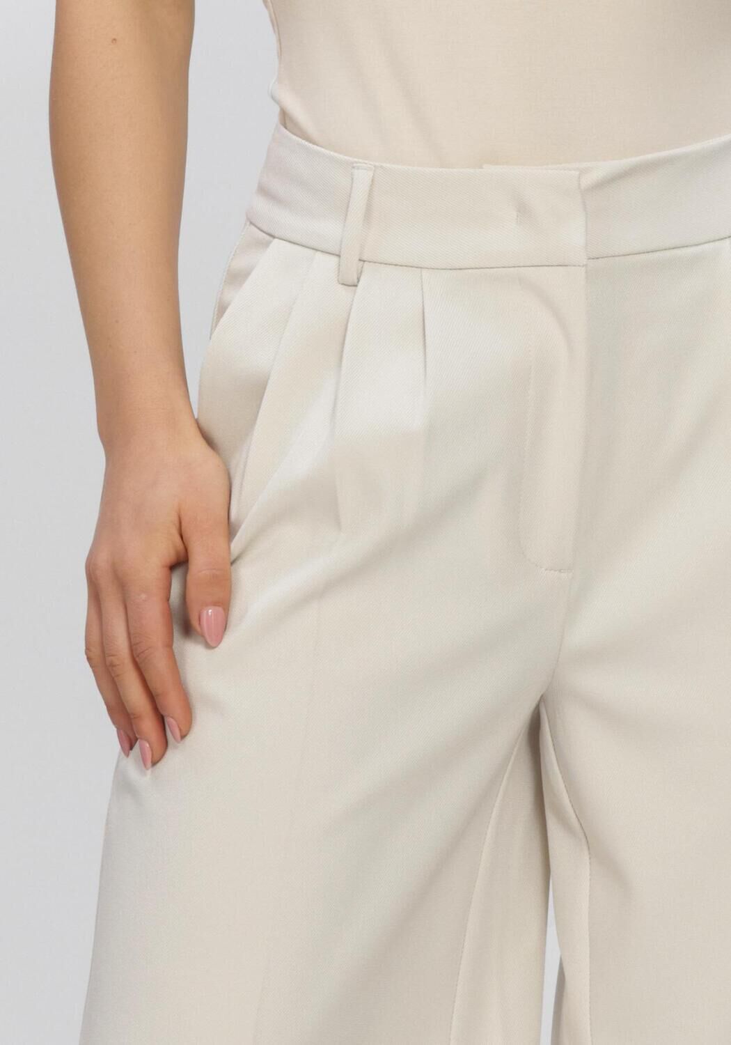 Beige HAUTE L'AMITI&Eacute; Korte broek PREMIERE BERMUDA - large