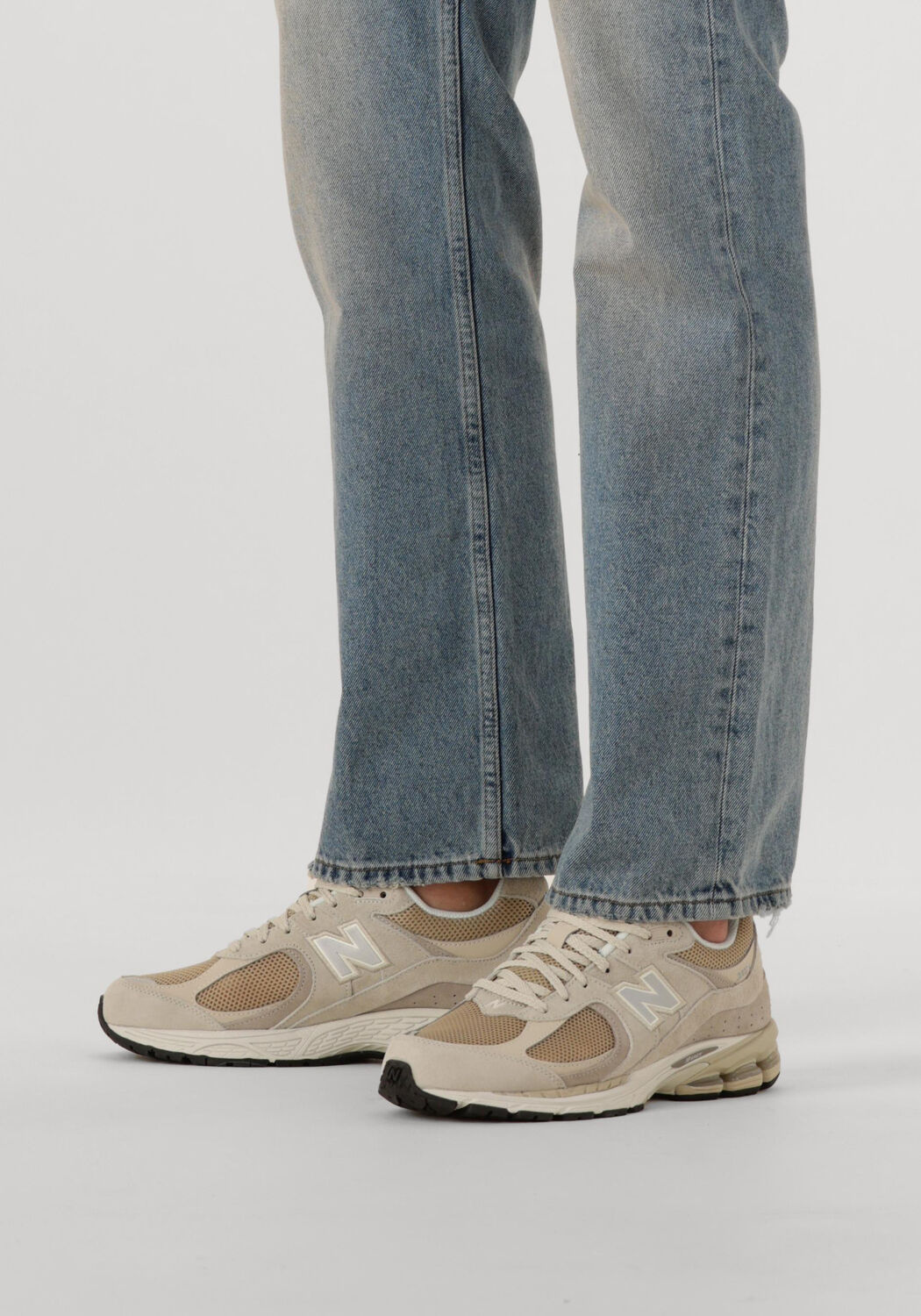 NEW BALANCE M2002R M - medium