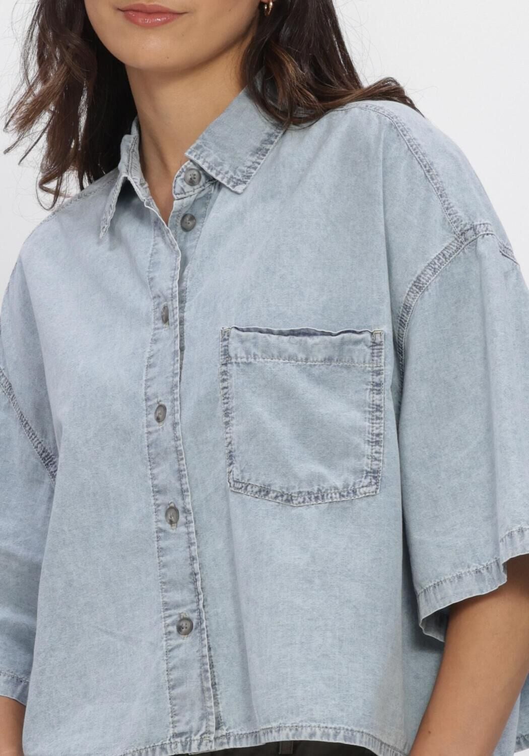 Lichtblauwe AMERICAN VINTAGE Top PAYBOU - large