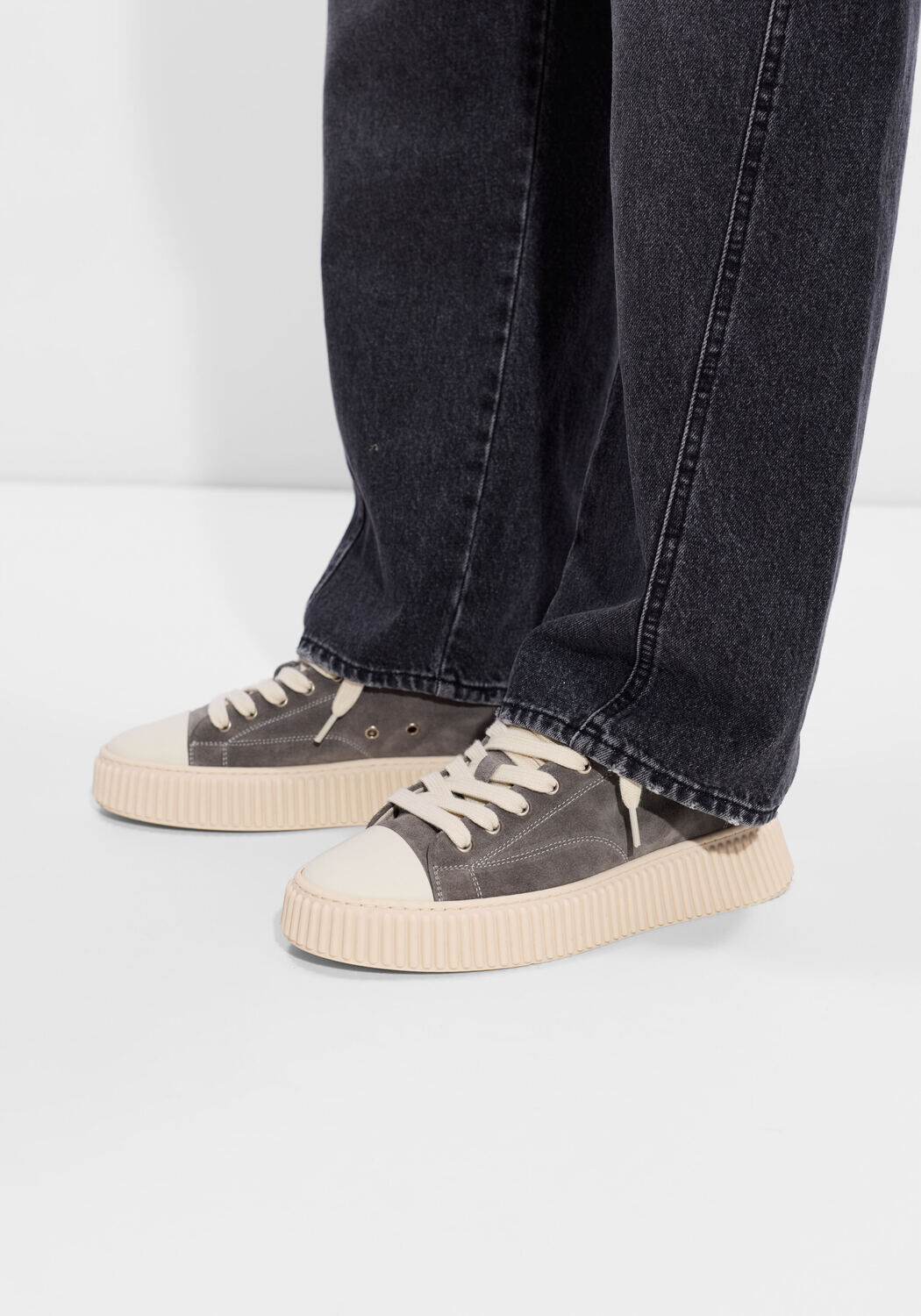 Grijze RHUN Lage sneakers 2020 TREBLE - large