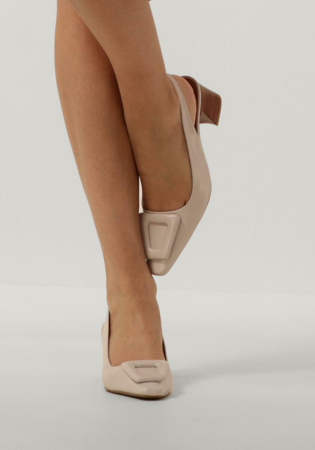 Beige LODI Slingbacks CLA4262 - large