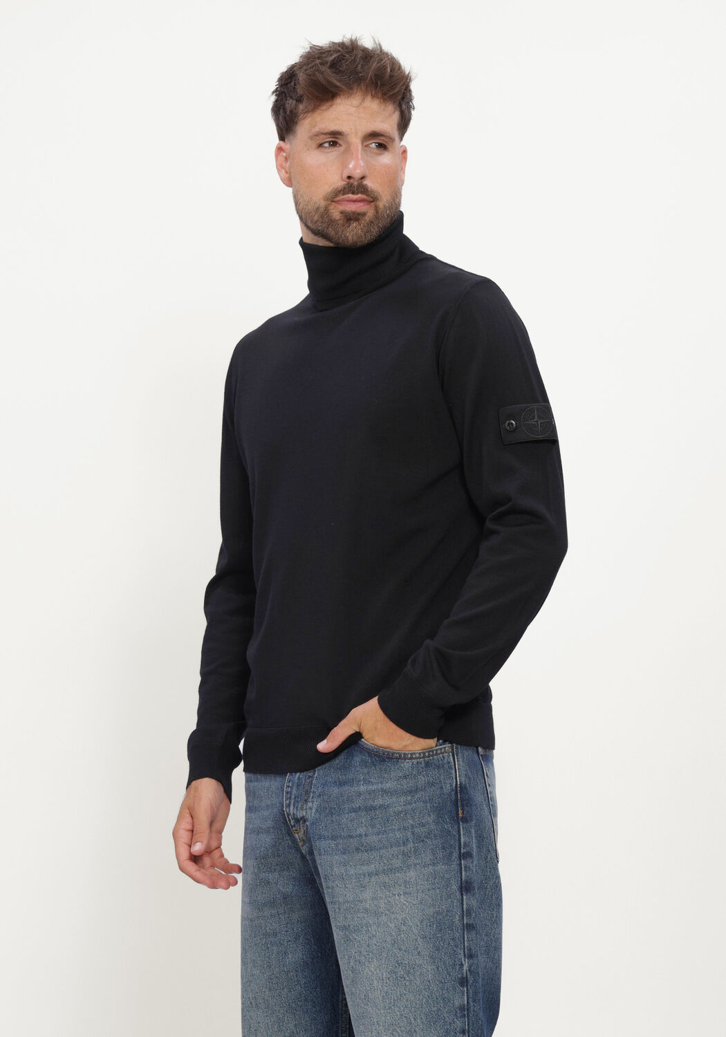 Zwarte STONE ISLAND Coltrui T-NECK S00FC - large