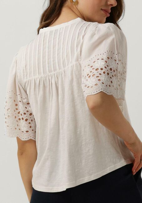 Witte RUBY TUESDAY Blouses SALOME BLOUSE WITH HALF EMBRO SLEEVES AND ROUND NECK - large