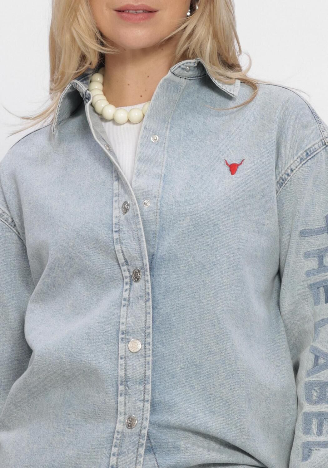 Lichtblauwe ALIX THE LABEL Blouses LADIES WOVEN FLOWY DENIM OVERSIZED BLOUSE - large