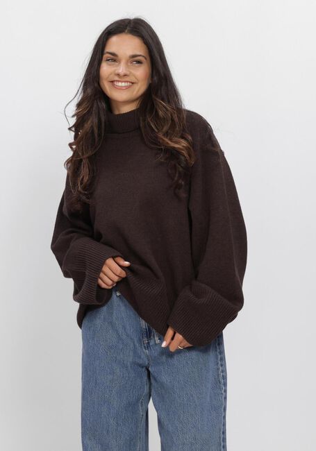 Bruine SECOND FEMALE Coltrui ALPHA KNIT T-NECK - large