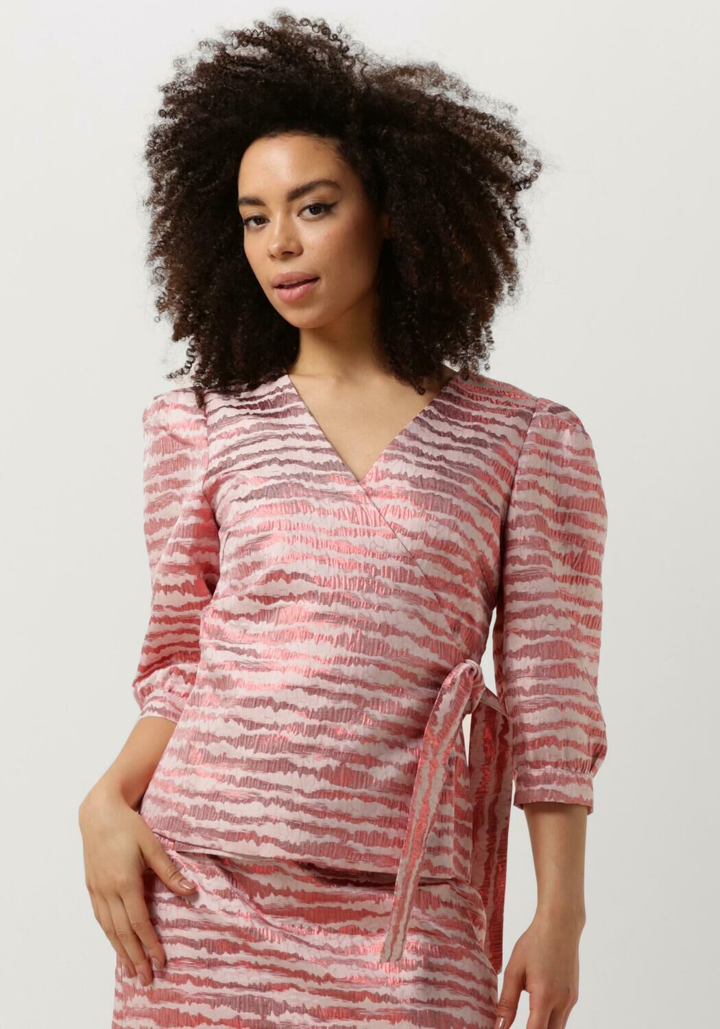 AAIKO Top Dames Lydas Metallic Pes 724, Maat: L, Kleur: Roze