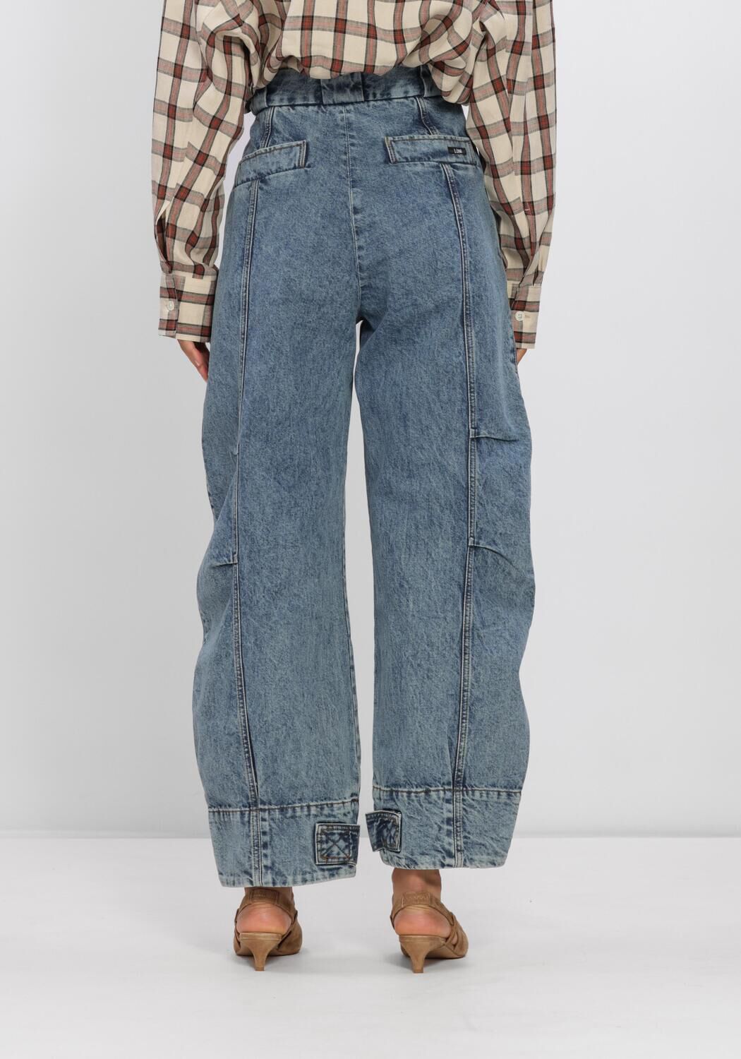 Lichtblauwe MARGAUX LONNBERG Mom jeans LANDO JEANS - large
