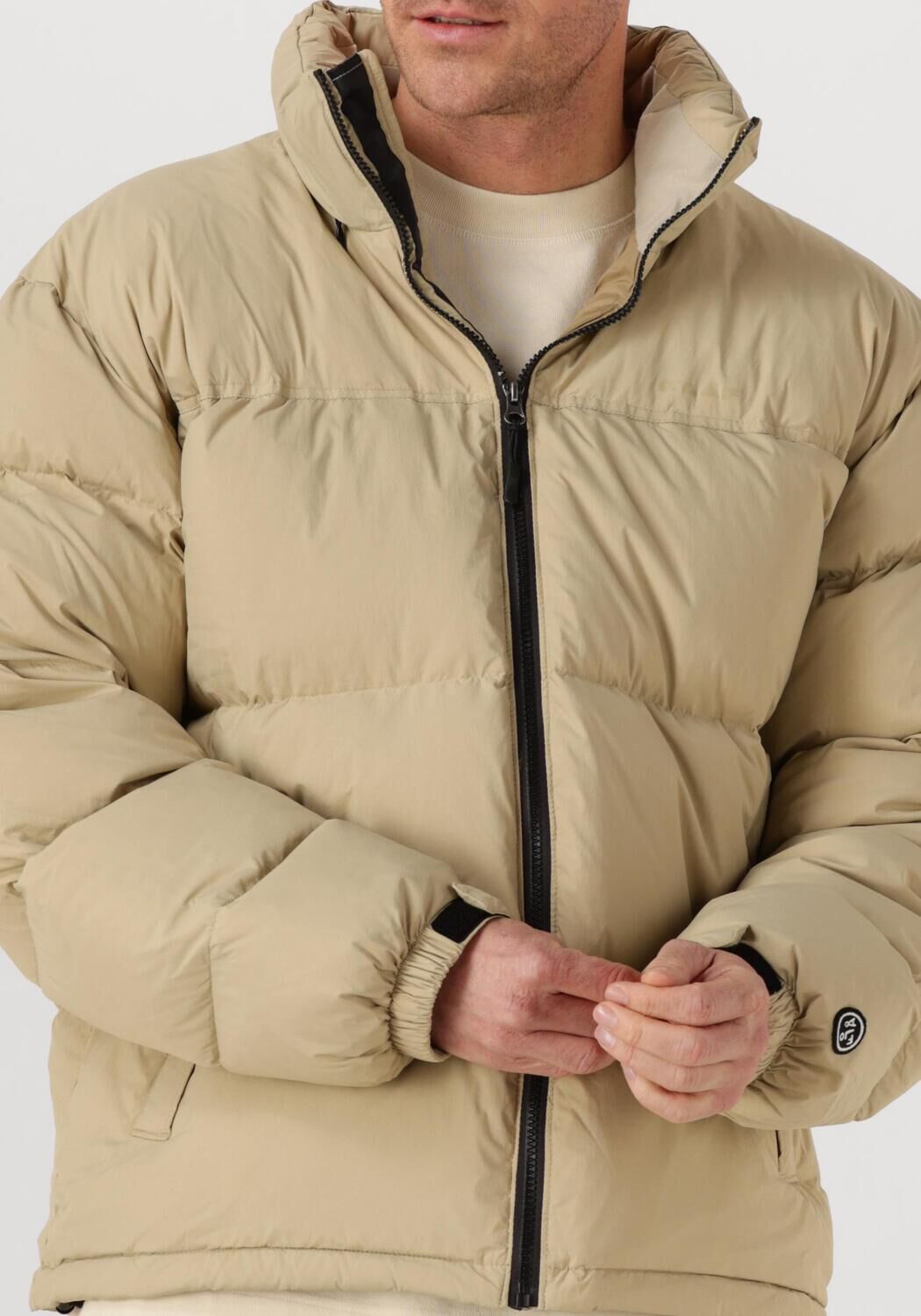 Zand OLAF HUSSEIN Gewatteerde jas MATTE PUFFER JACKET - large