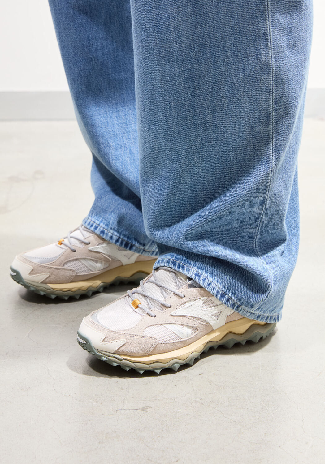 Grijze MIZUNO Lage sneakers WAVE MUJIN TL - medium