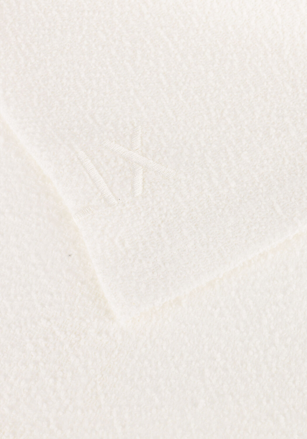 Creme ALIX THE LABEL T-shirt LADIES KNITTED BOUCLE T-SHIRT - large