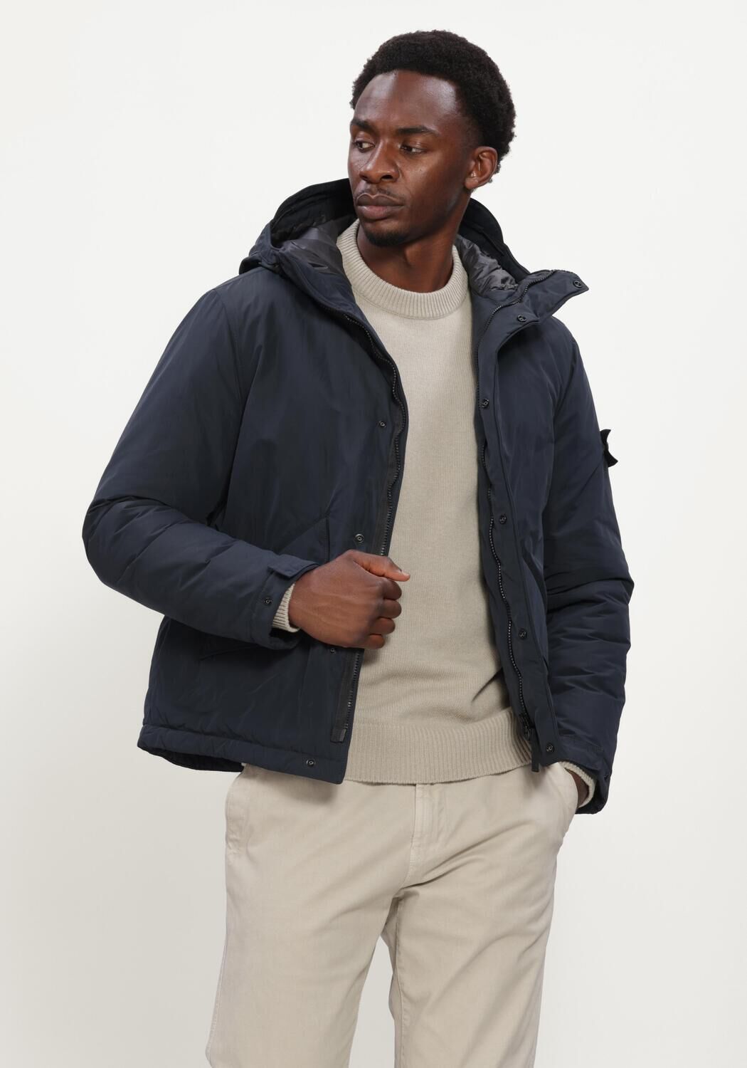 Donkerblauwe STONE ISLAND Winterjassen SHORT PARKA S0A26 - large