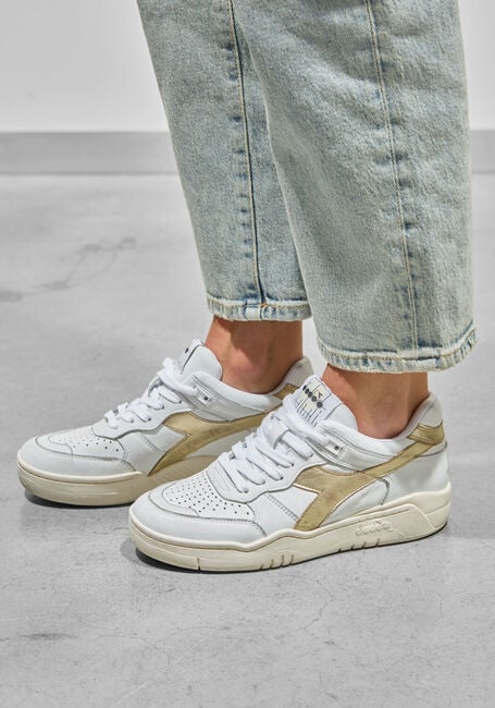 Witte DIADORA HERITAGE Lage sneakers B.560 LAMINATED WN Witte DIADORA HERITAGE Lage sneakers B.560 LAMINATED WN - large