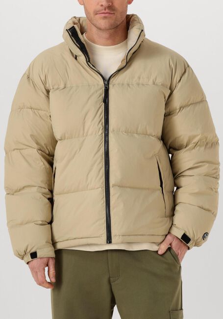 OLAF HUSSEIN MATTE PUFFER JACKET - large