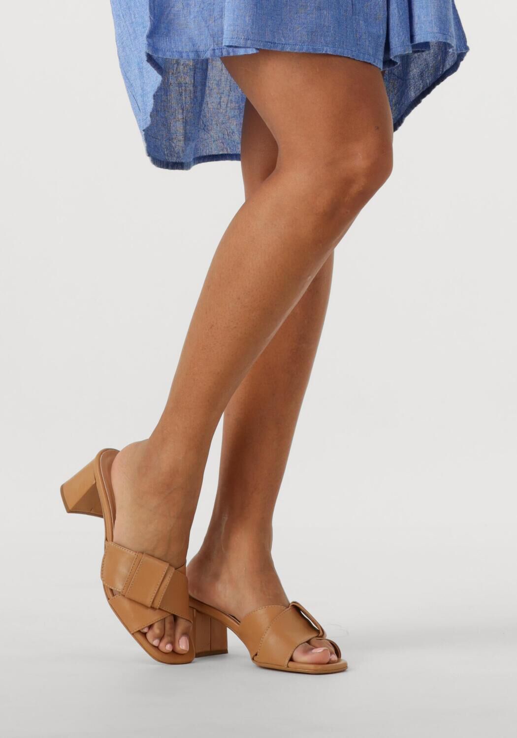 Camel NOTRE-V Muiltjes 46652/G - large