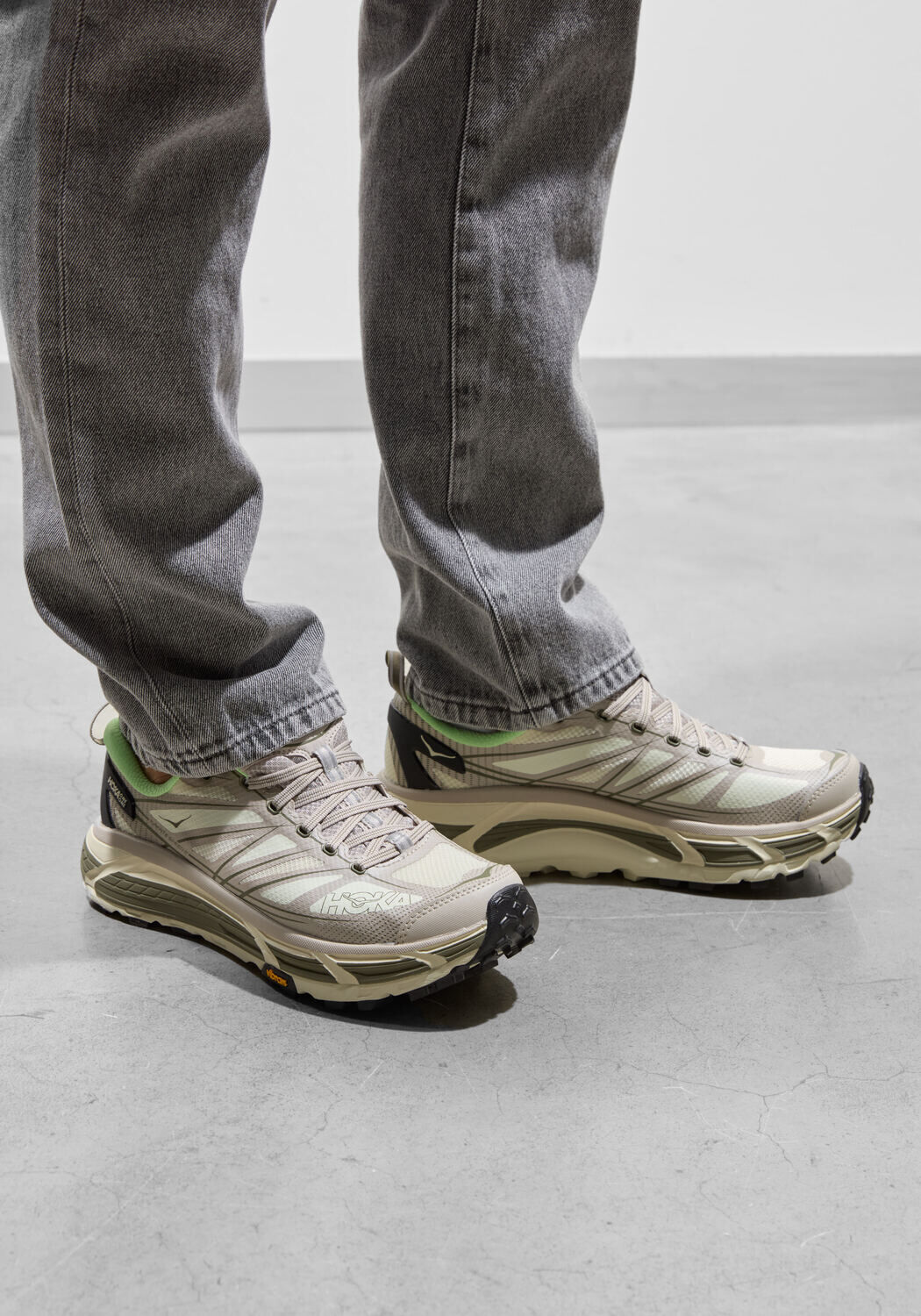 Grijze HOKA Lage sneakers MAFATE SPEED 2 - medium