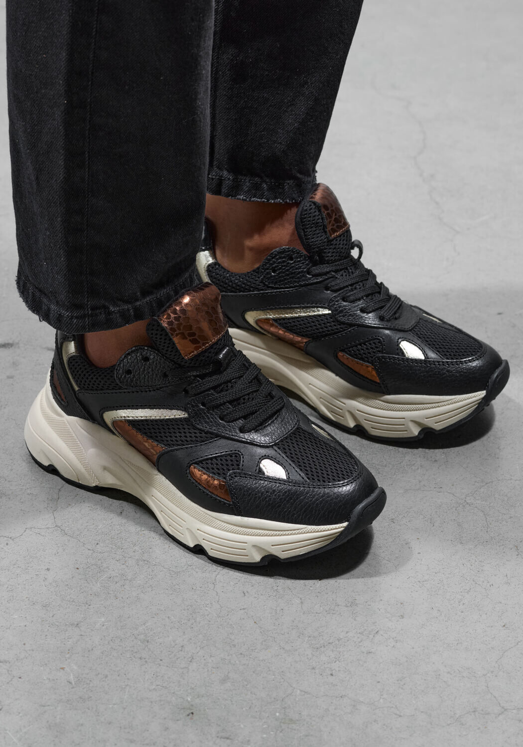 Zwarte LINA LOCCHI Lage sneakers TOKIO - large