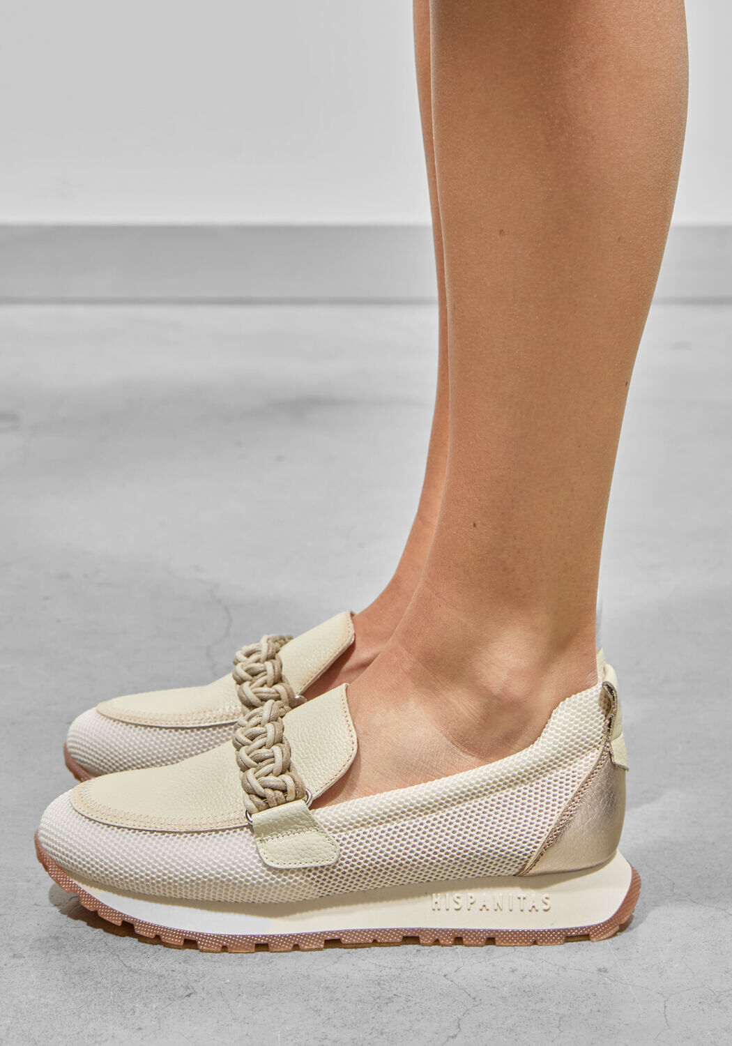 Beige HISPANITAS Lage sneakers HV253948 - medium