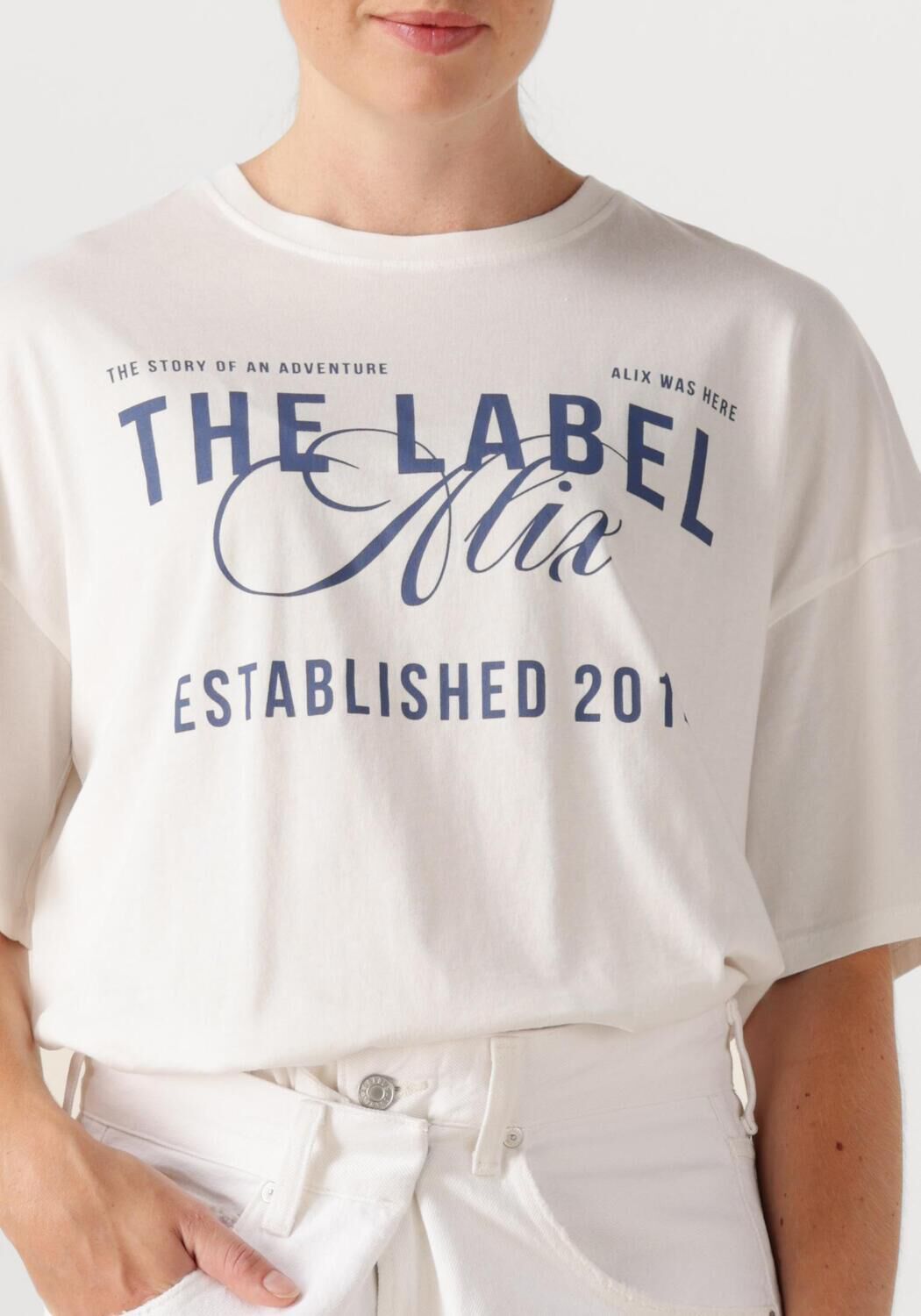 Witte ALIX THE LABEL T-shirt LADIES KNITTED THE LABEL T-SHIRT - large