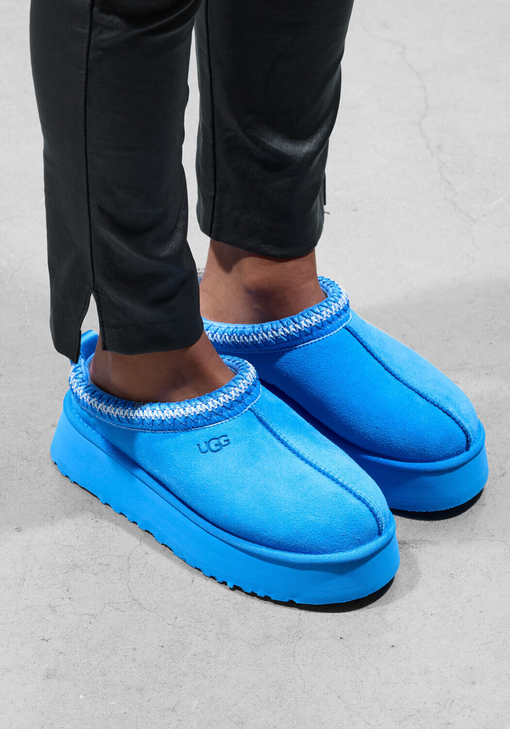 Blauwe UGG Pantoffels W TAZZ Assem