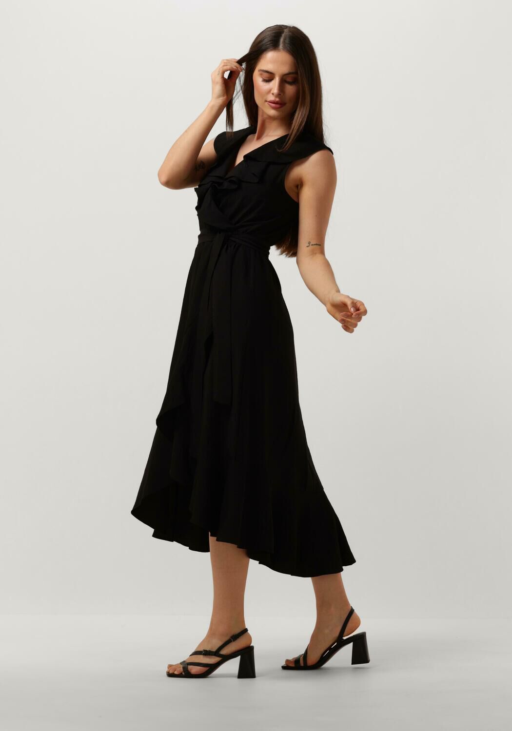 Access Midi Jurk Dames Sleeveless Dress With Ruffles, Maat: 34, Kleur: Zwart