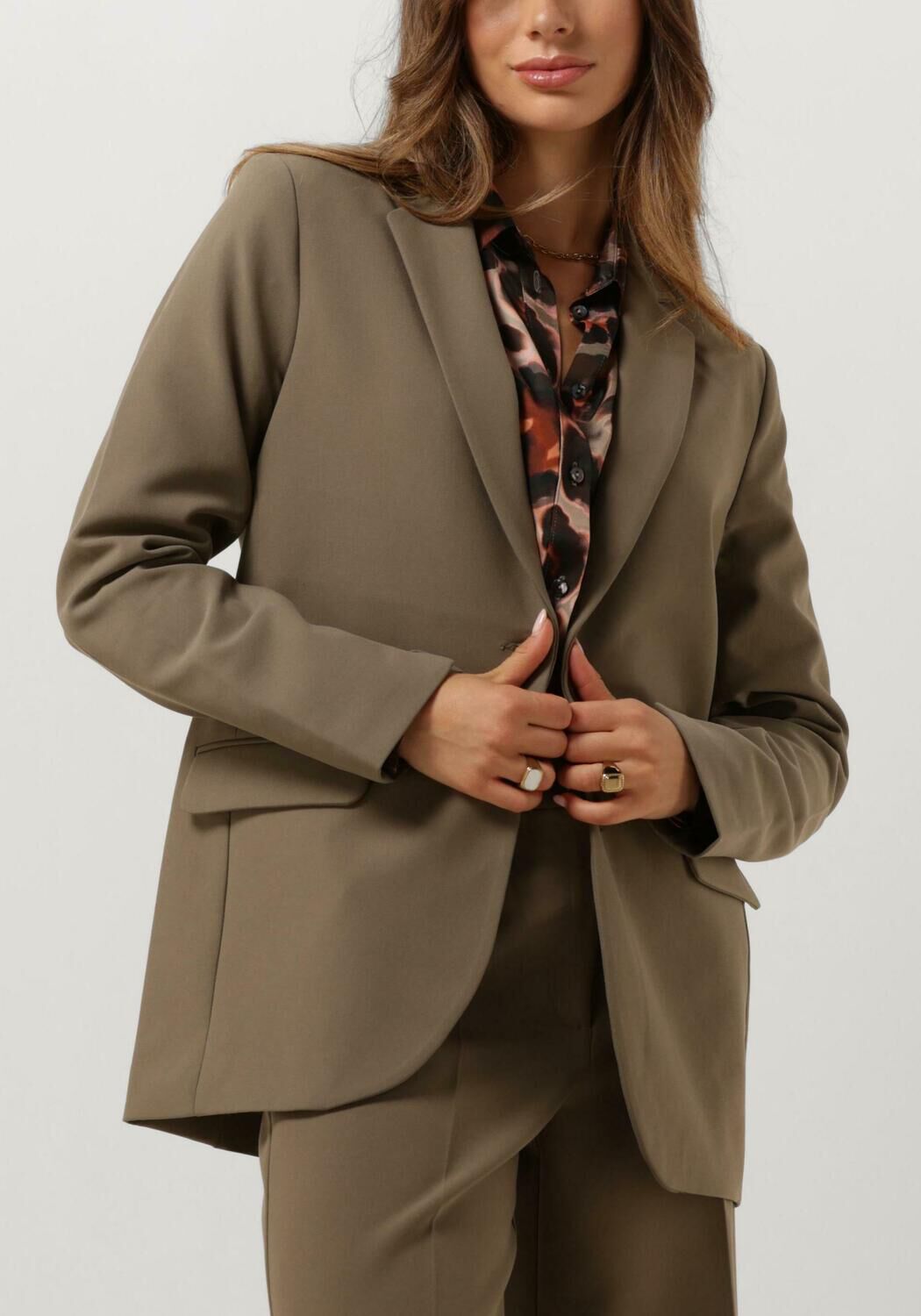 SUMMUM Kleding Sale Tot 70 korting in de outlet Assem