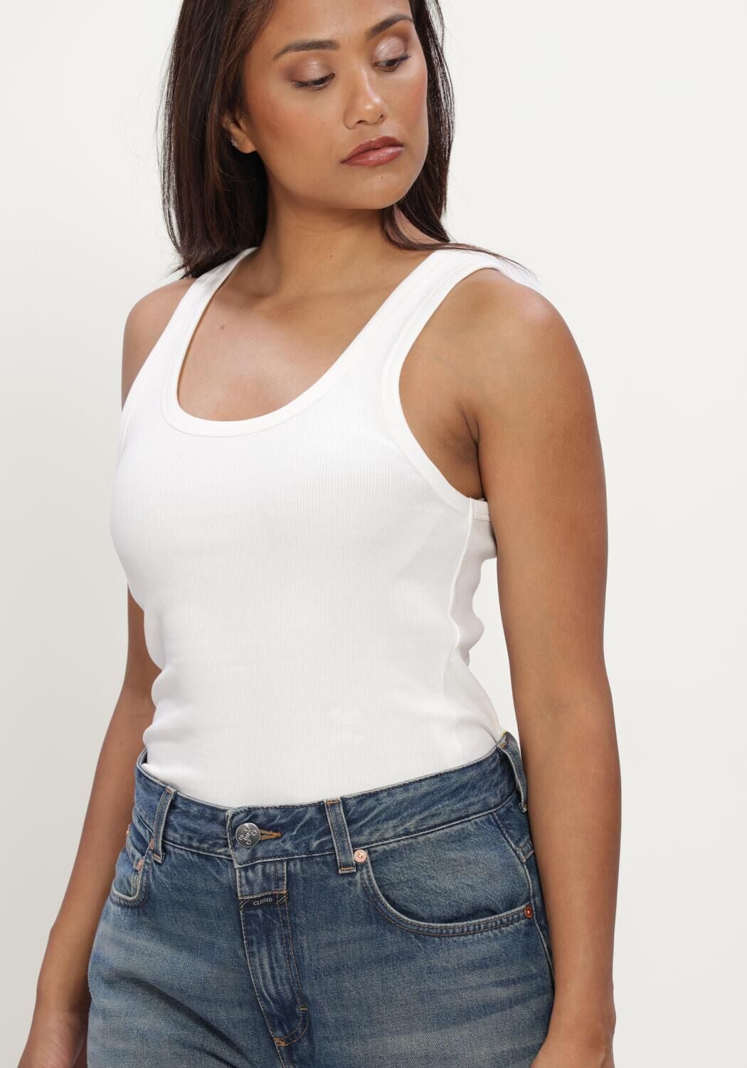 Witte CLOSED Top TANK TOP - large
