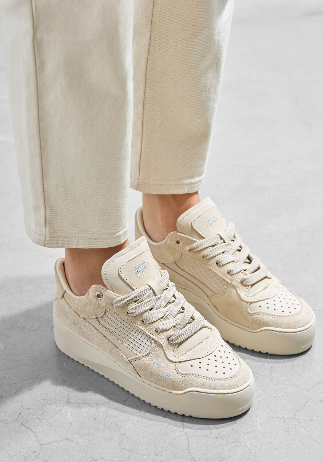 Beige FILLING PIECES Sneakers AVENUE SUEDE - medium