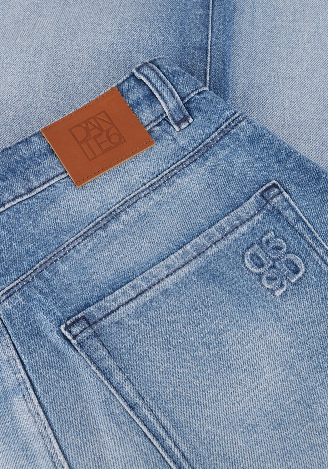 Lichtblauwe DANTE6 Straight leg jeans NUIT COATED WIDE LEG JEANS - large