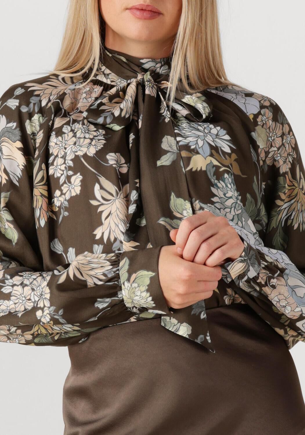 Donkergroene RIANI Blouses 585630-4480 - large