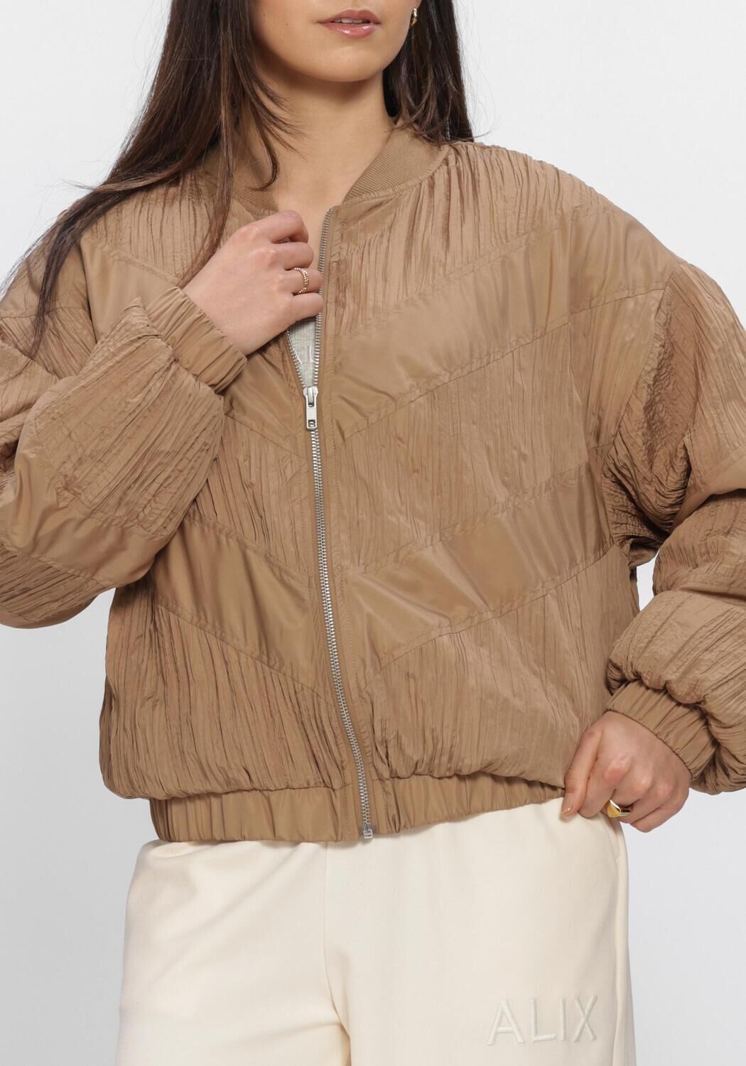 Camel ALIX THE LABEL Jack LADIES WOVEN PLISSE BOMBER - large
