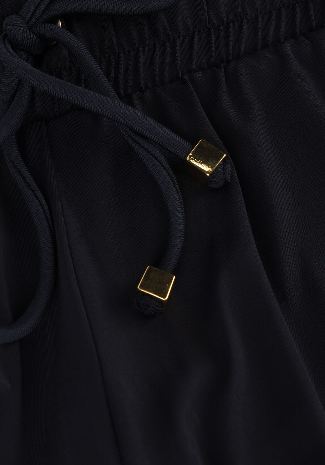 Zwarte DEBLON SPORTS Broeken KATE SHORTS - large