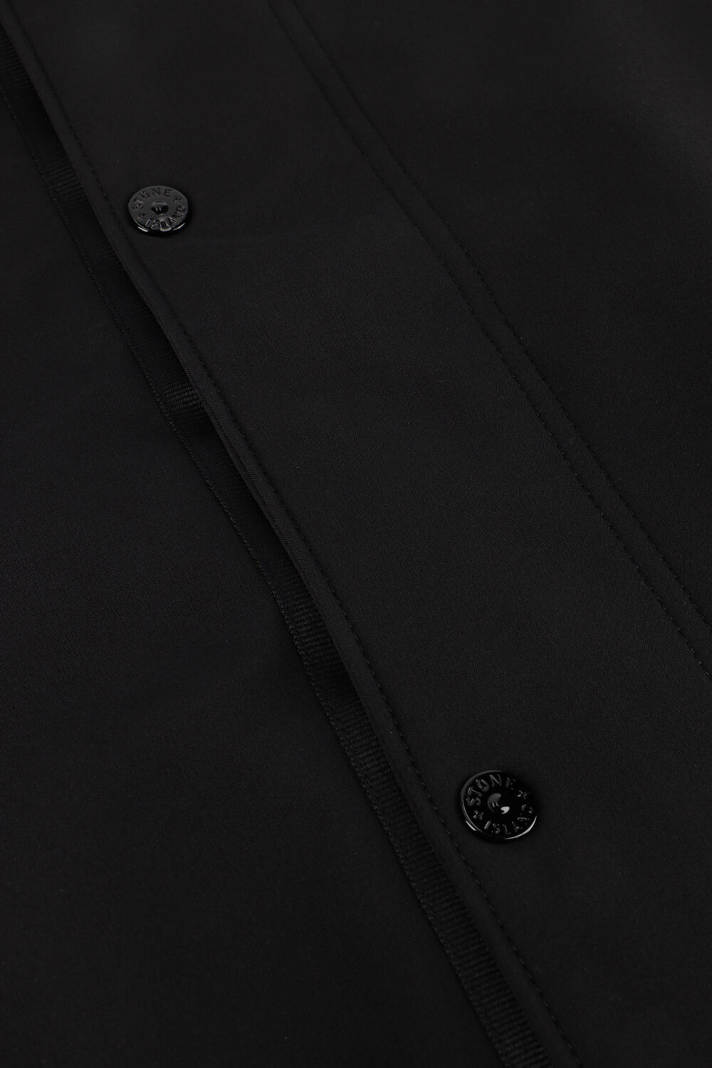 Zwarte STONE ISLAND Jack SHORT PARKA S0A22 - large