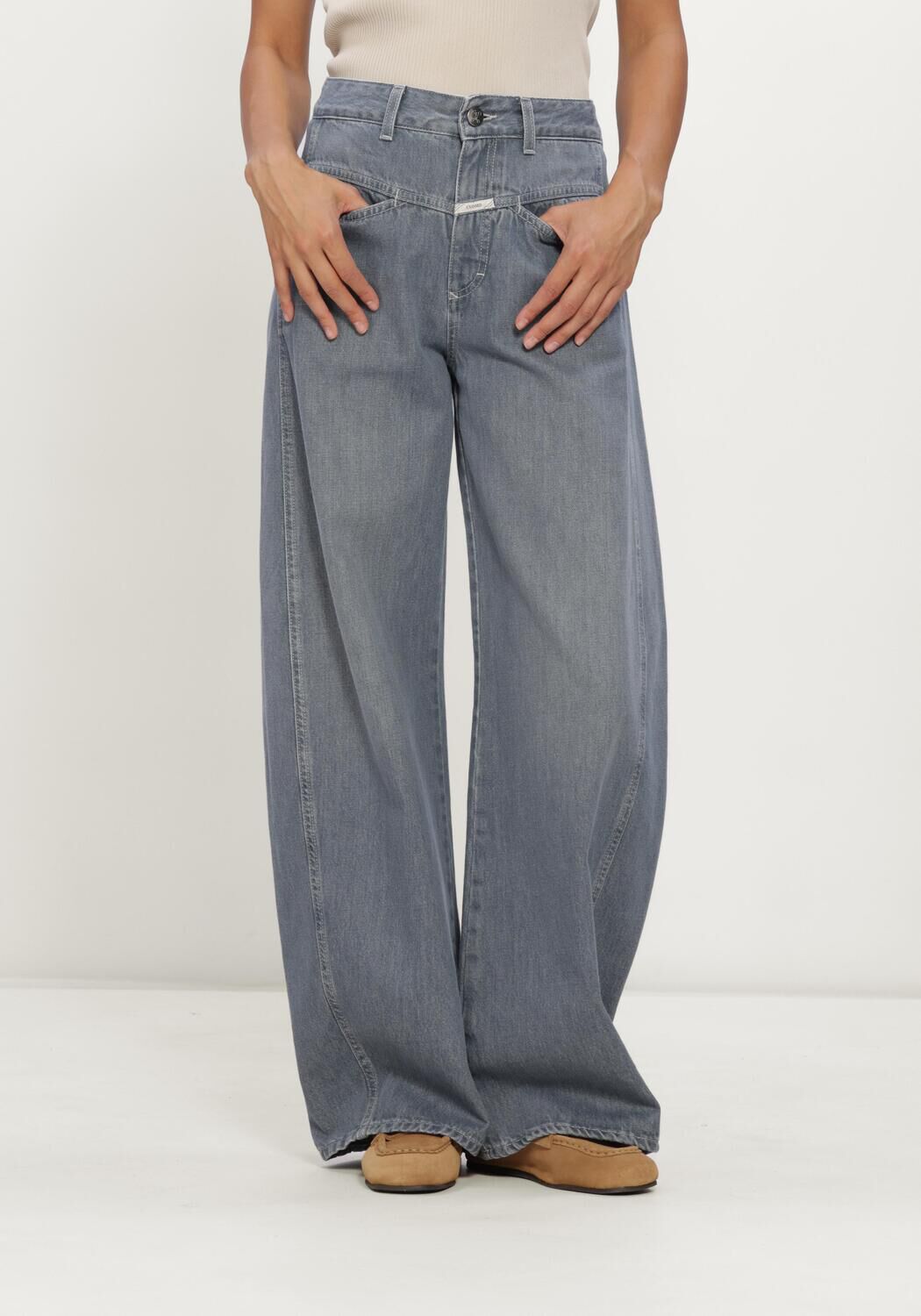 Lichtblauwe CLOSED Wide jeans TORI-X - large