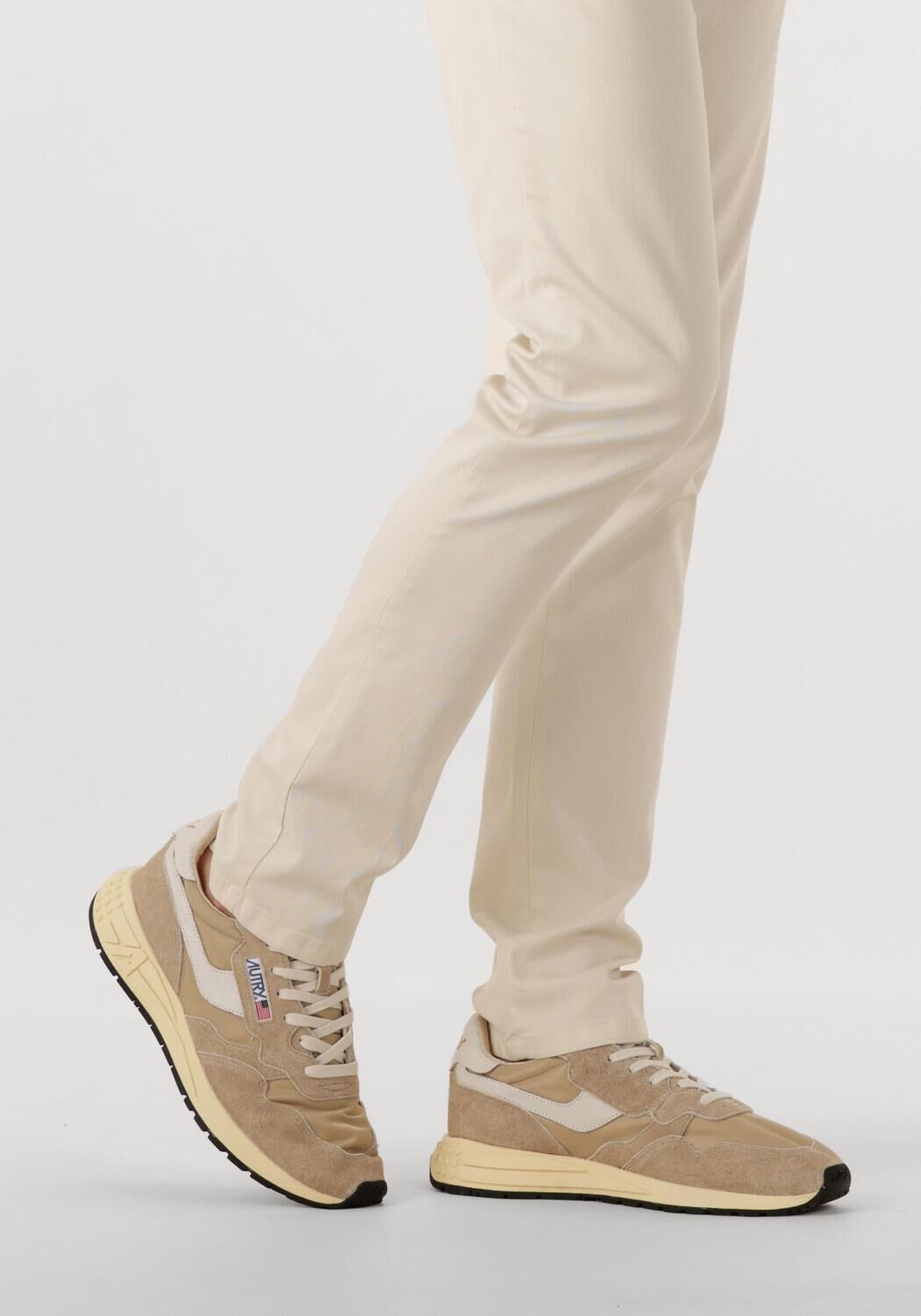 Beige AUTRY Lage sneakers REELWIND LOW MAN - large
