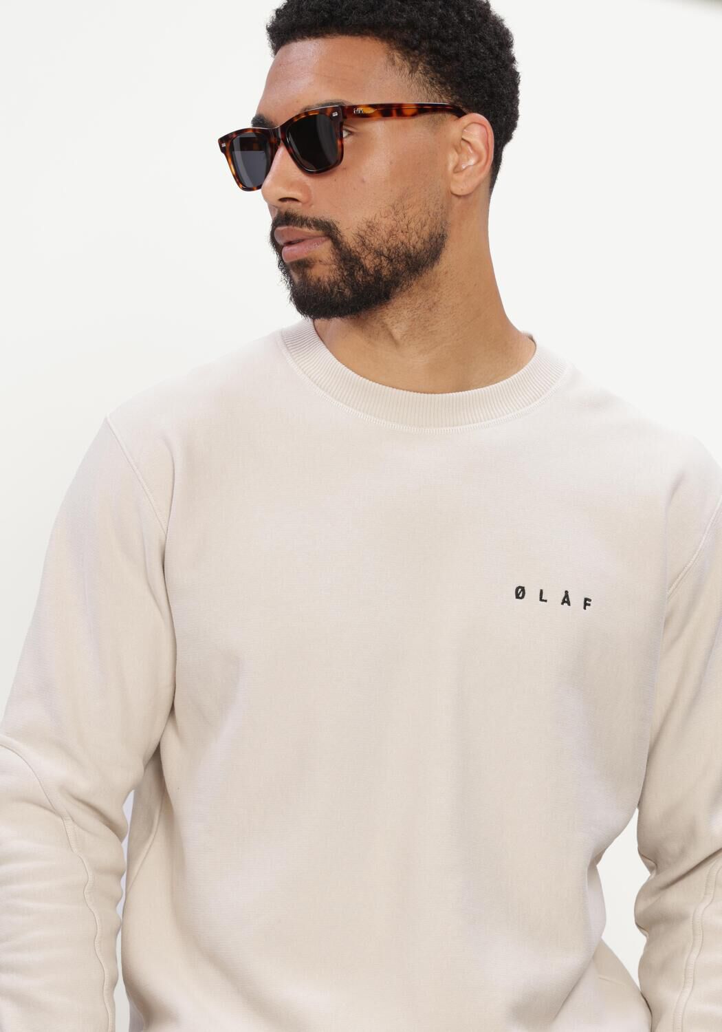 Ecru OLAF HUSSEIN Trui FACE CREWNECK - large