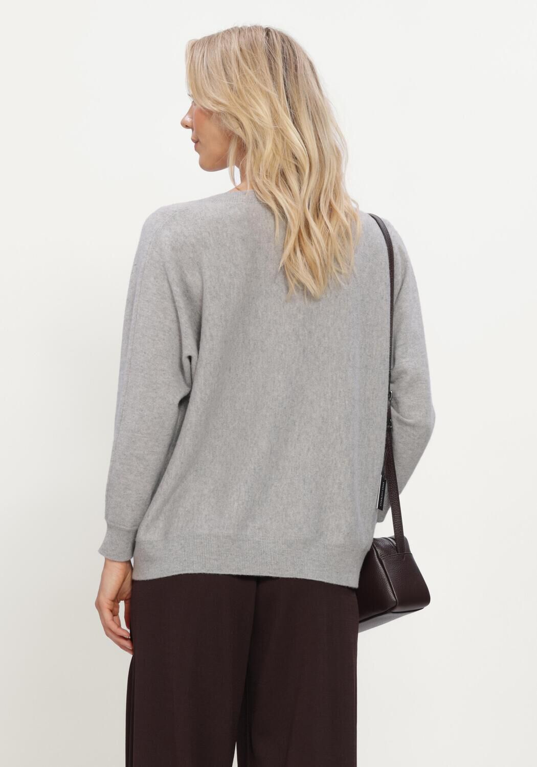 Lichtgrijze LISA YANG Trui KENNY SWEATER - large