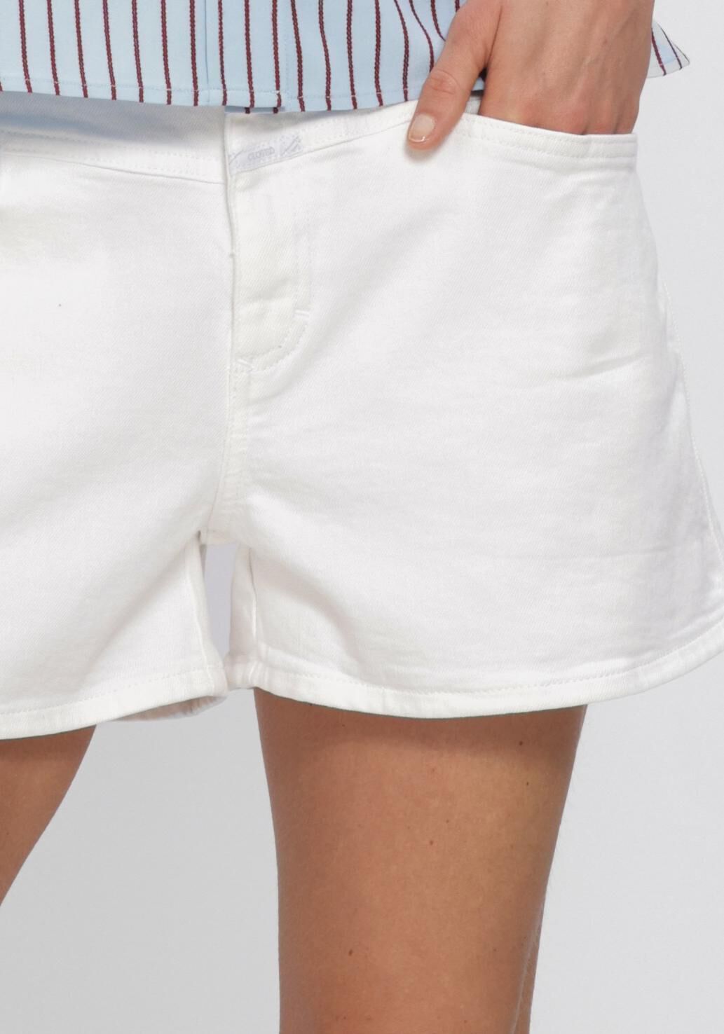 Witte CLOSED Shorts JOCY X - large