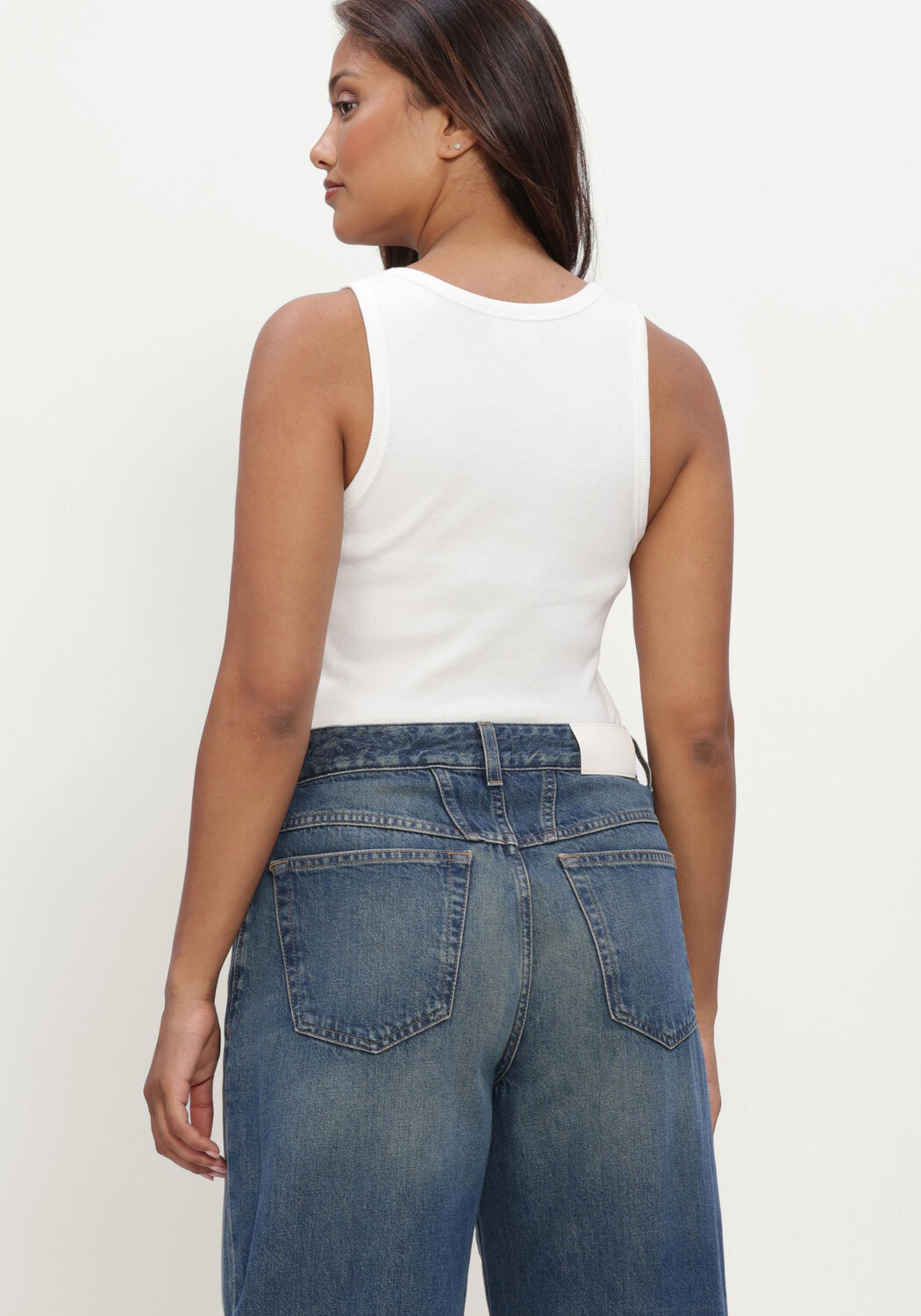 Witte CLOSED Top TANK TOP - large