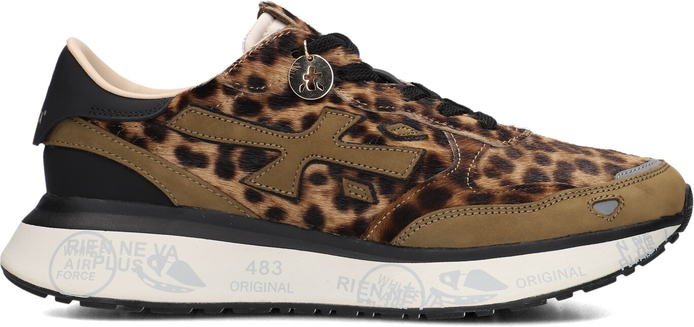 Premiata,  Lauryn