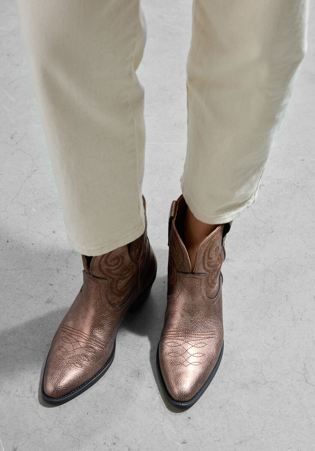 Bronzen TORAL Enkellaarsjes PUJA - large