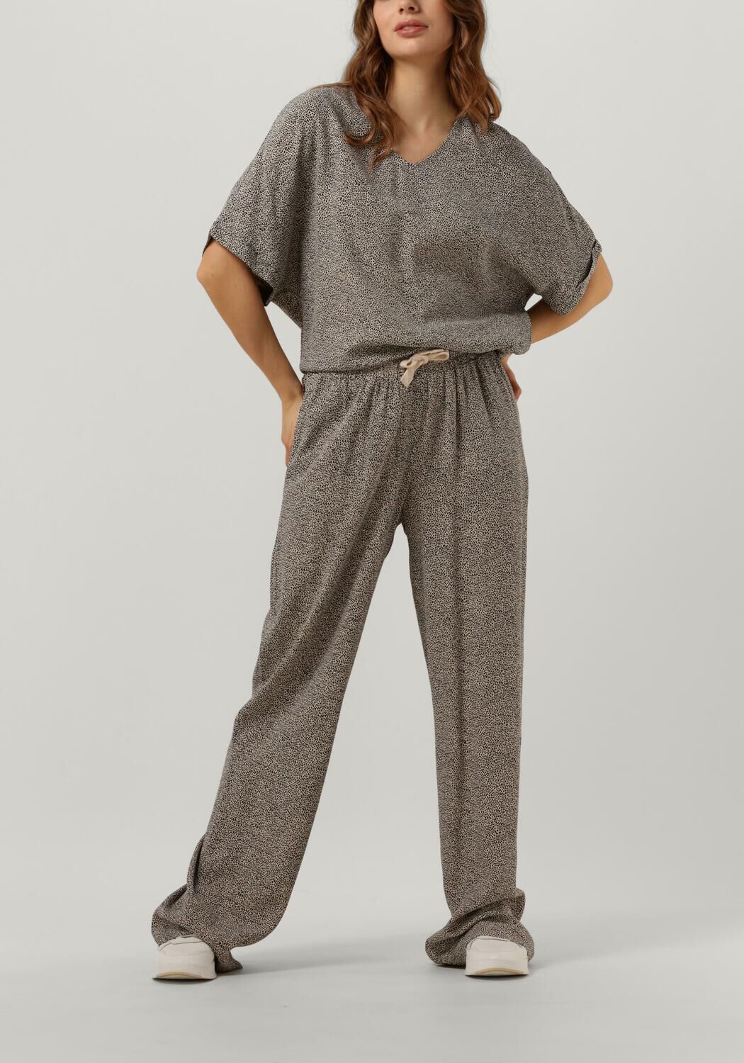 Moscow kleding sale 2025