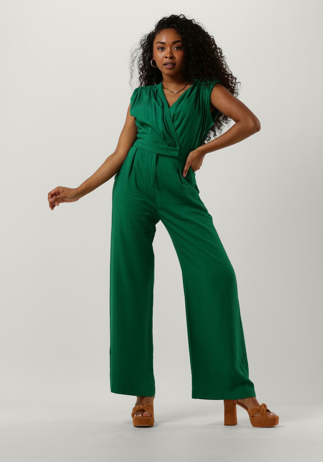 Vrouwen Actieve Kleding Workout Jumpsuit Hollow uit Korte Jumpsuit Eén Stuk Gym Lichaamspak Vrouwen - China Body Suit Dames en Body Suit One Piece Gym prijs