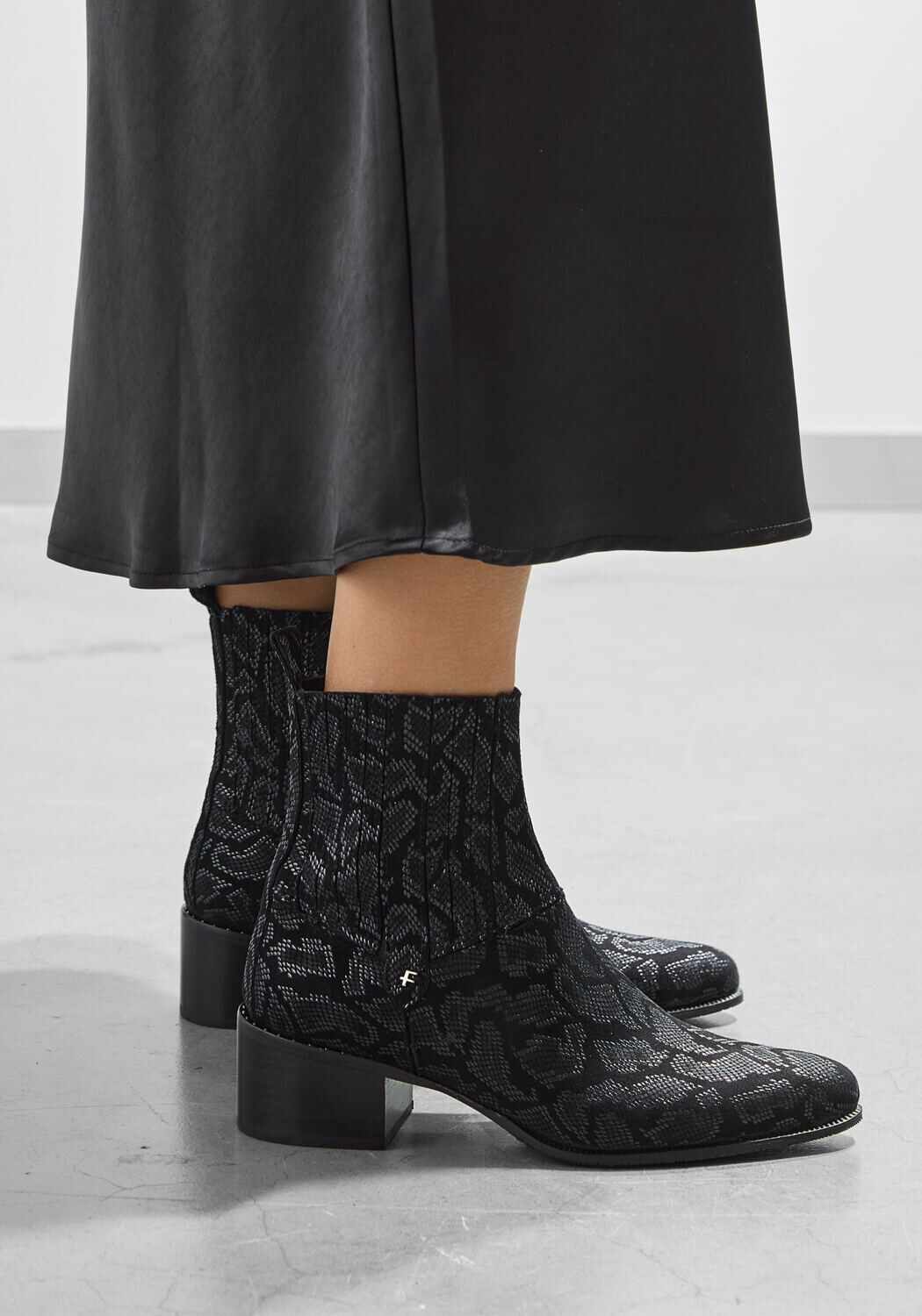 Zwarte FLORIS VAN BOMMEL Enkellaarsjes EVI 01.11 - large