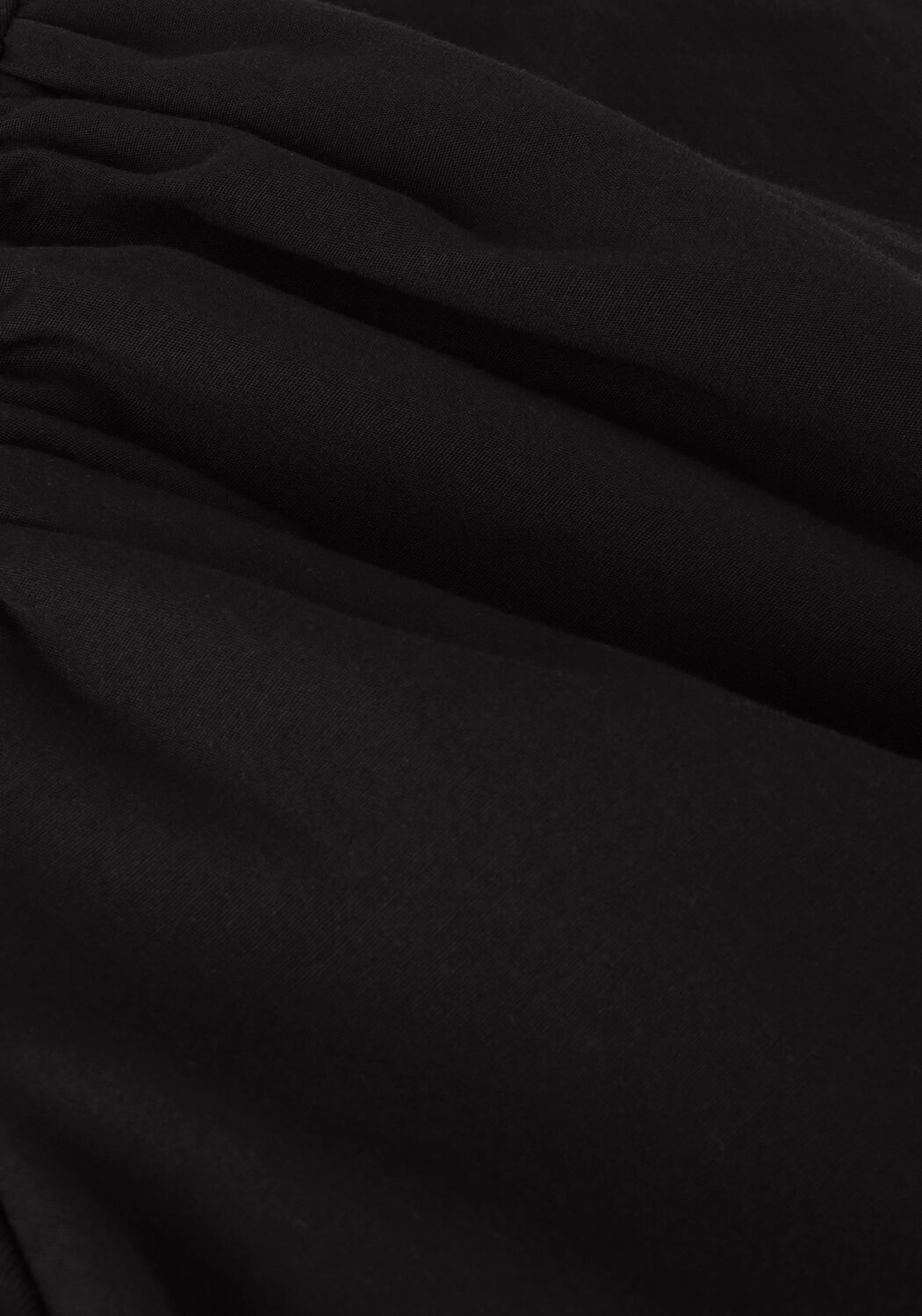 Zwarte NOTRE-V T-shirt NV-DOLF PUFF SLEEVE TOP - large